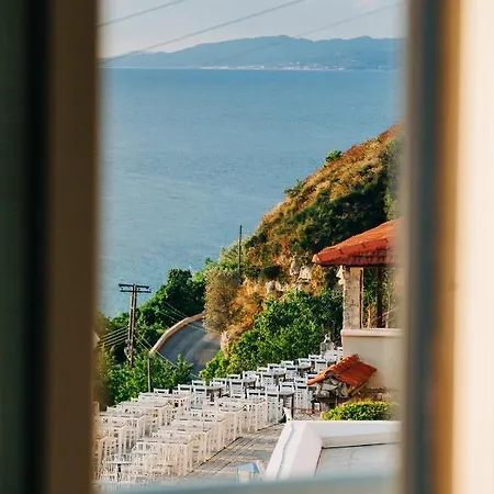 Vrachos Lofts 4* 阿菲托斯