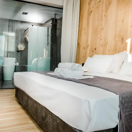 Vrachos Lofts