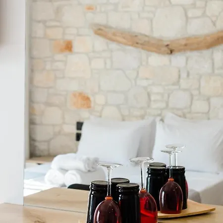 Aparthotel Vrachos Lofts 4*