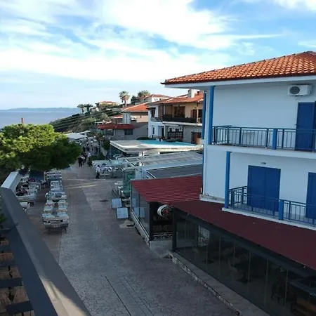 Vrachos Lofts 3* 아피토스