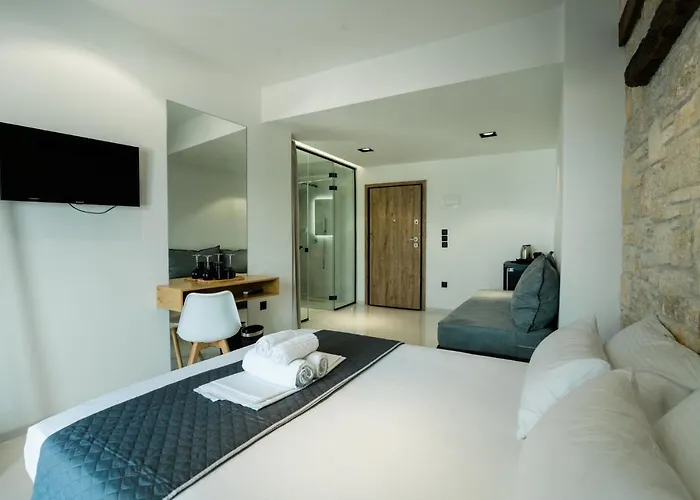 Vrachos Lofts Apartahotel