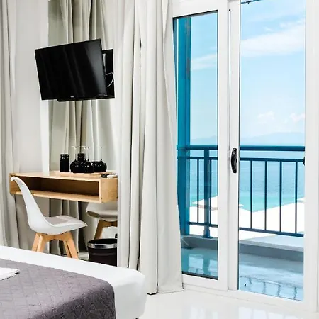 מלון דירות Vrachos Lofts 4*