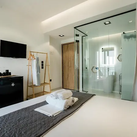 Vrachos Lofts 2*