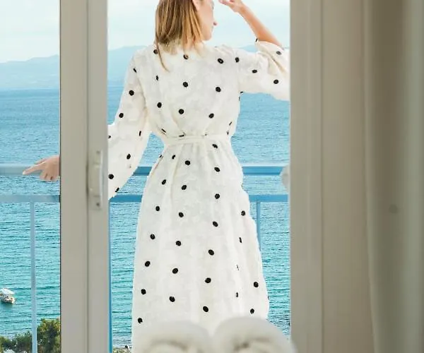 Vrachos Lofts Apartahotel