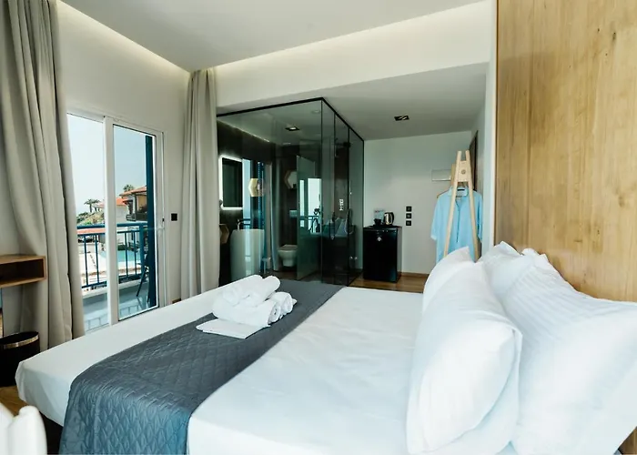 Vrachos Lofts Aparthotel Afytos